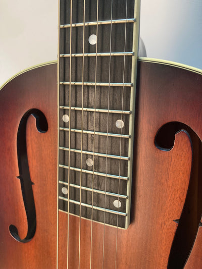 Triolian | Mahogany Sunburst