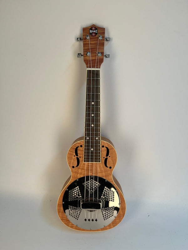 Woody Concert Ukulele | Tiger Skin Maple - Republic Guitars