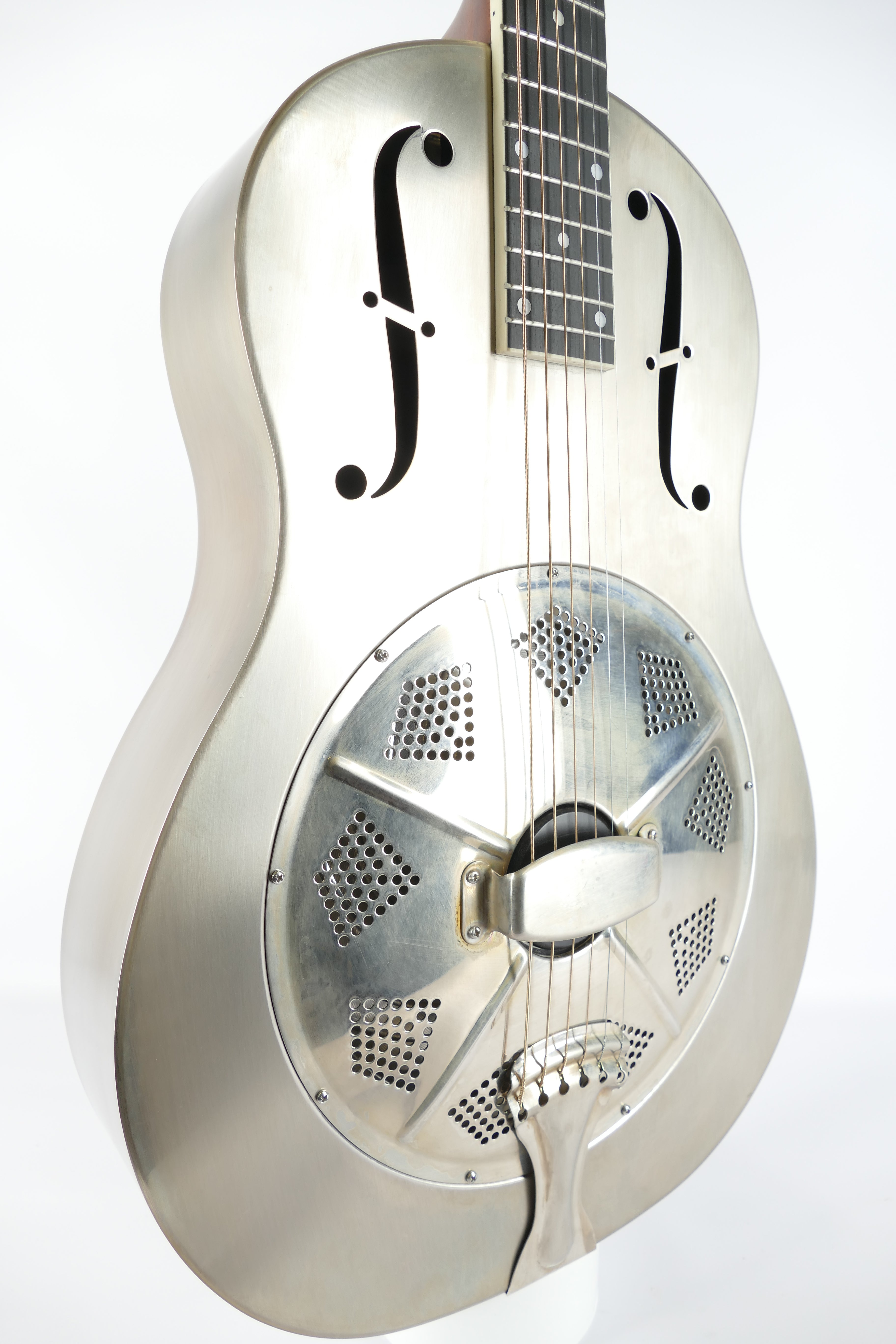 Resolian | Relic Nickel