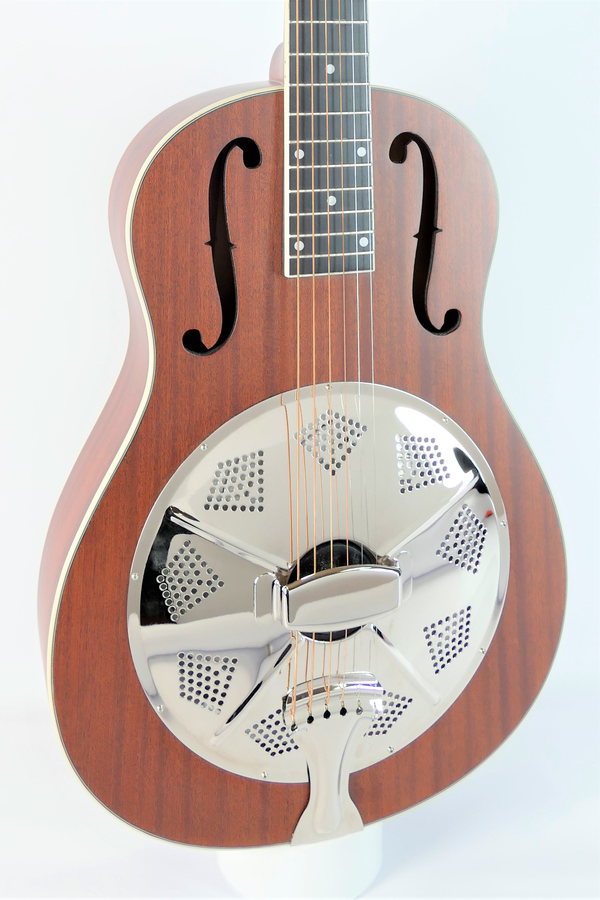 Triolian | Mahogany Stain