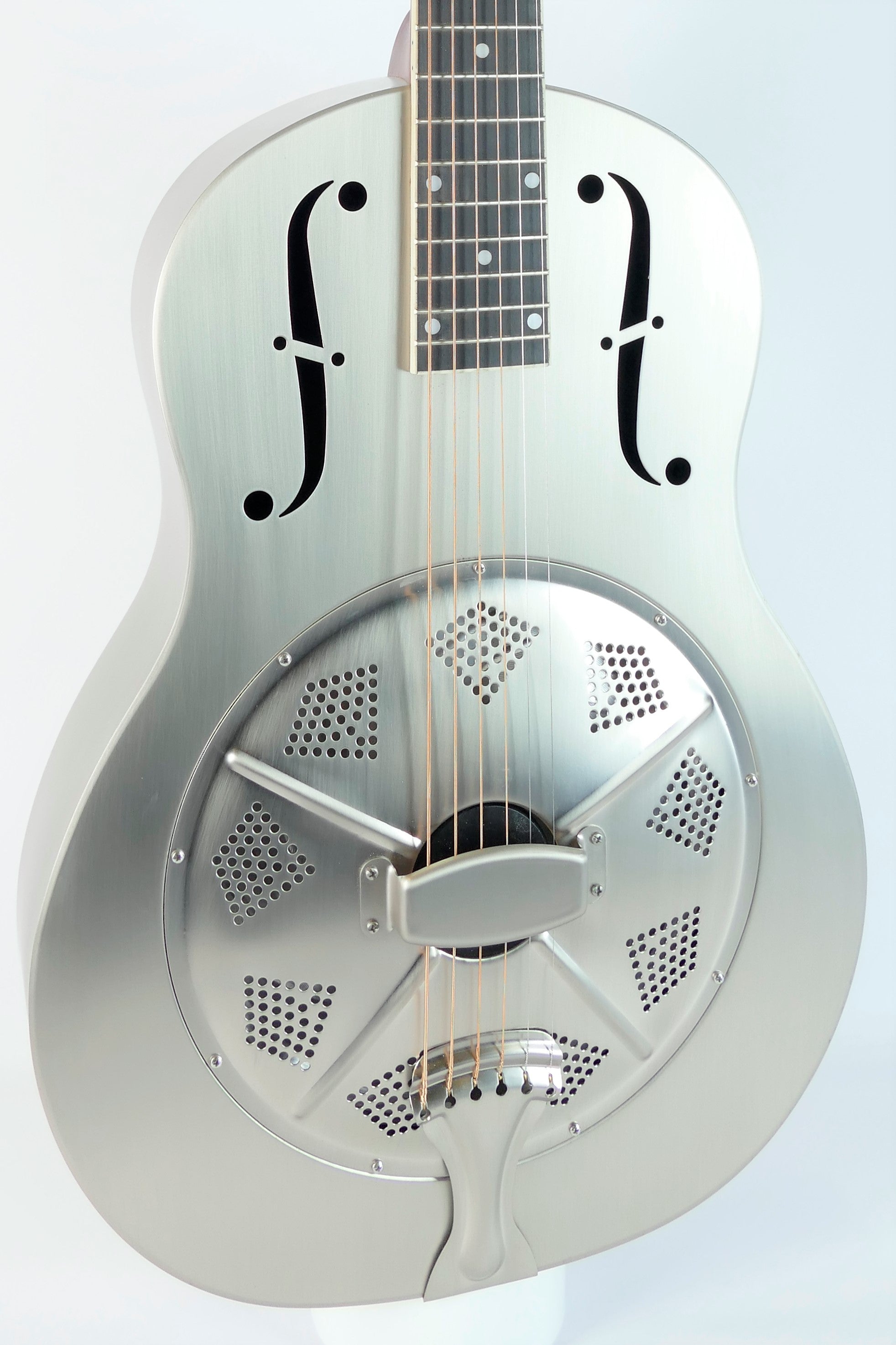 Resolian | Antique Steel