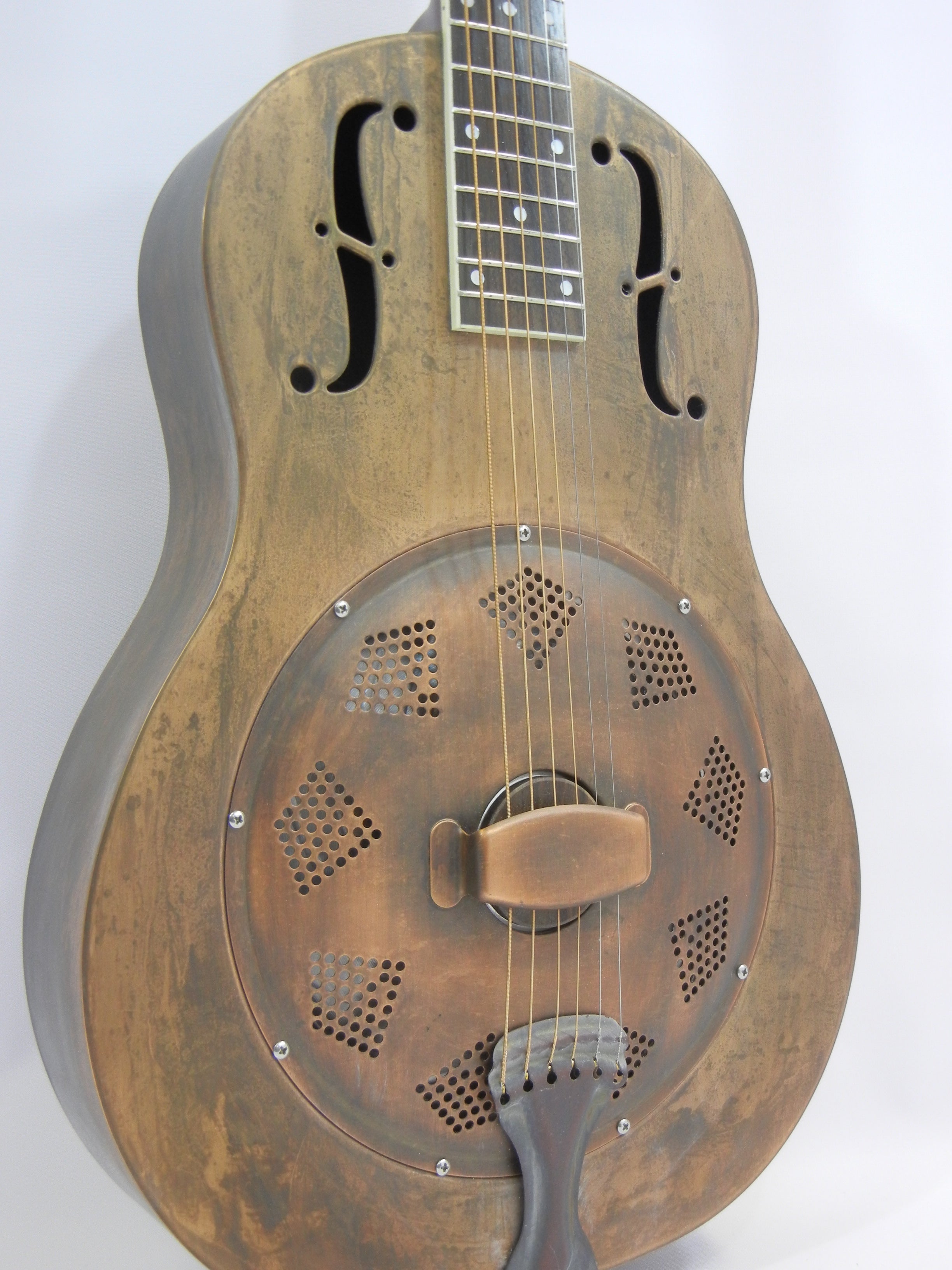 Resolian | Brass Rust