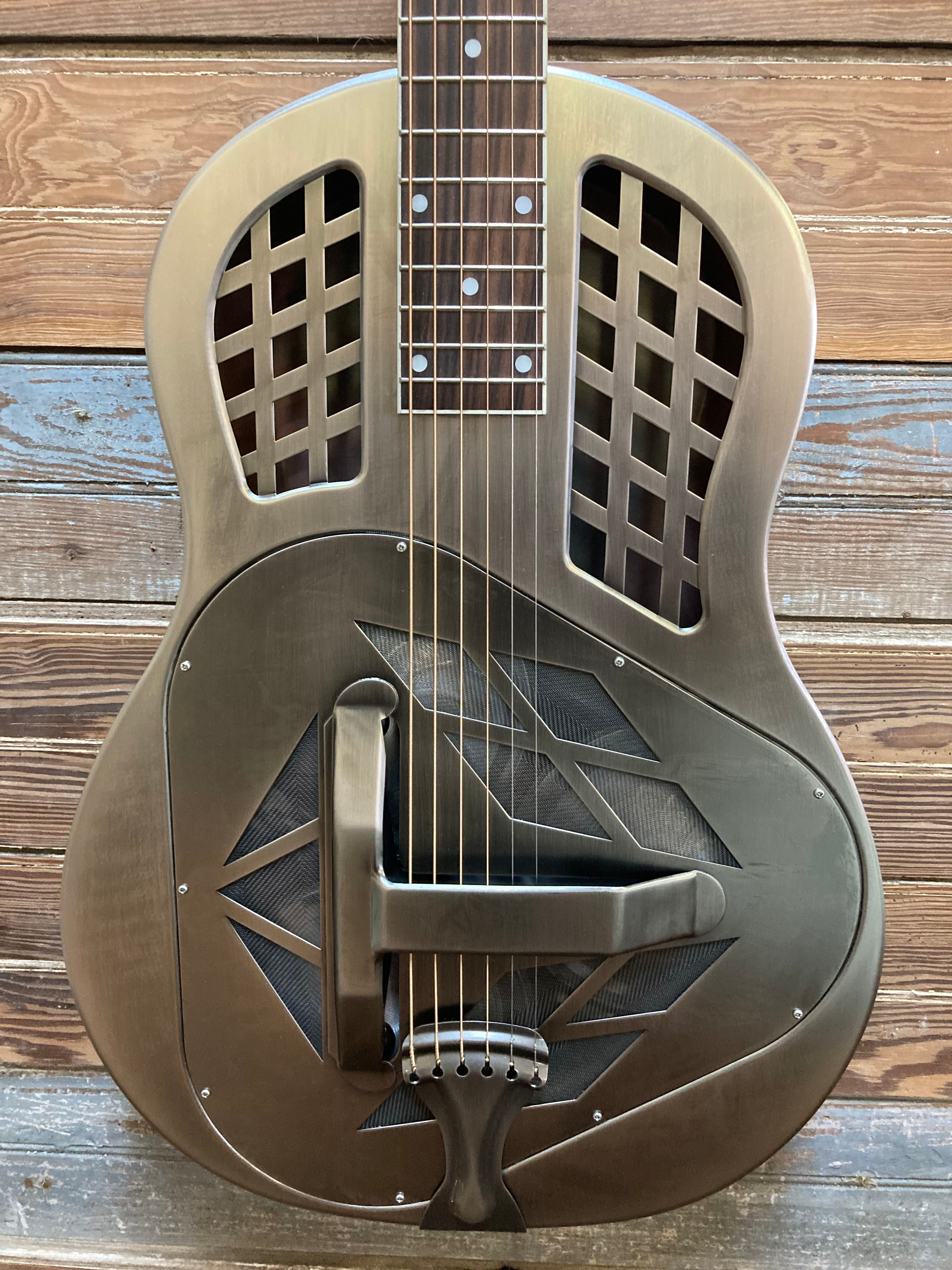 Classic Tricone | Tarnished Nickel