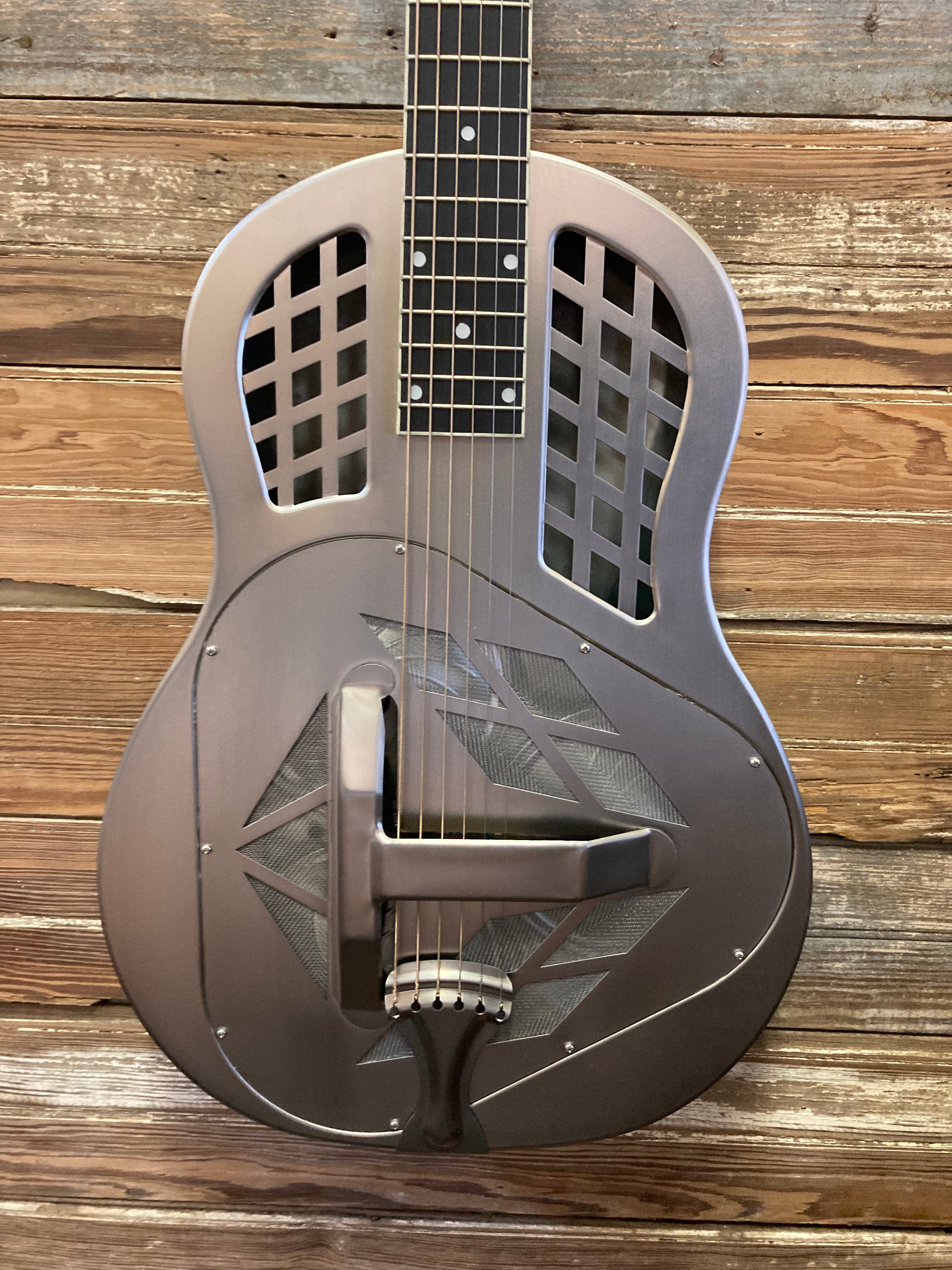 Tricone Classic | Antique Steel W/ SCHATTEN PICKUP